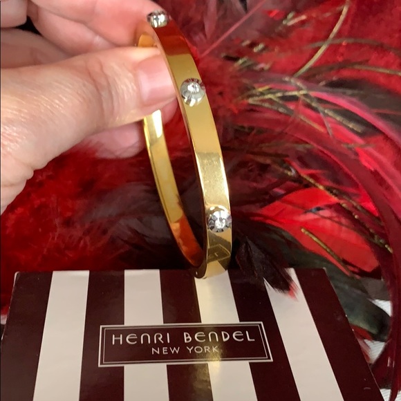 Henri Bendel Bracelets and ring w dust bag - Picture 2 of 5